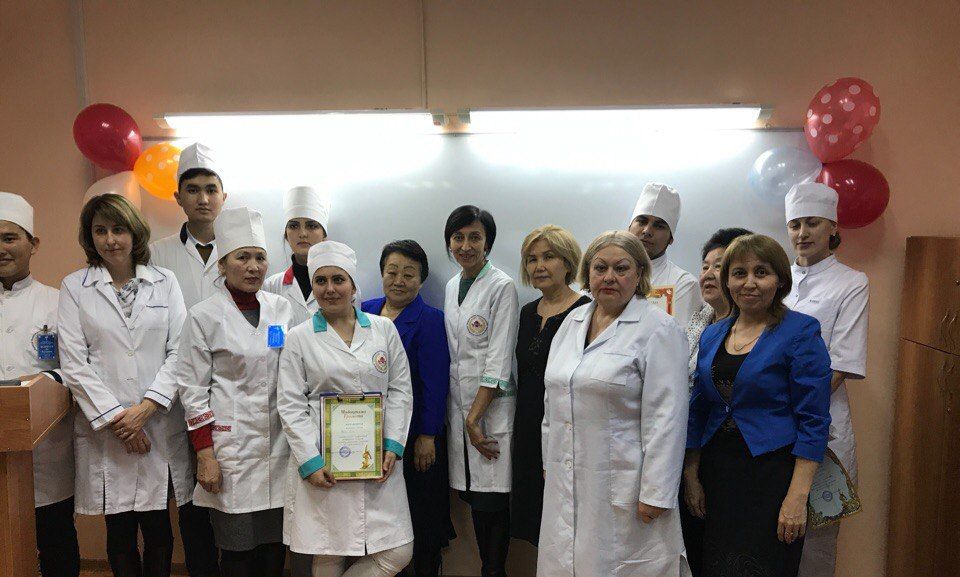 2017 жылдың  13 желтоқсанында арнайы  пәндер  циклді  әдістемелік  комиссиясы  студенттердің  ғылыми - теориялық   конференциясын  өткізді. 